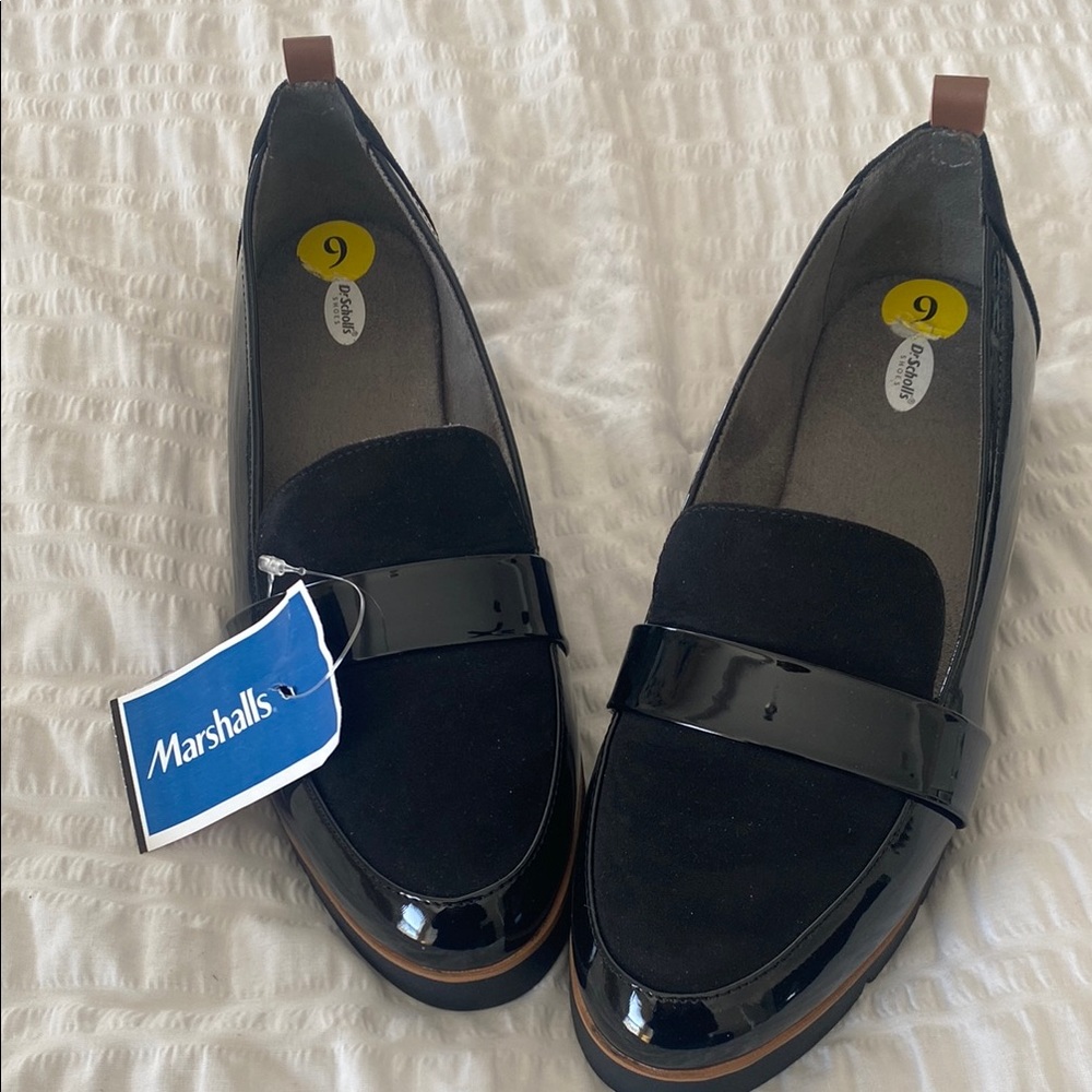 Dr. Scholls Watson Black Flats with Classic Penny Loafer Design size 9